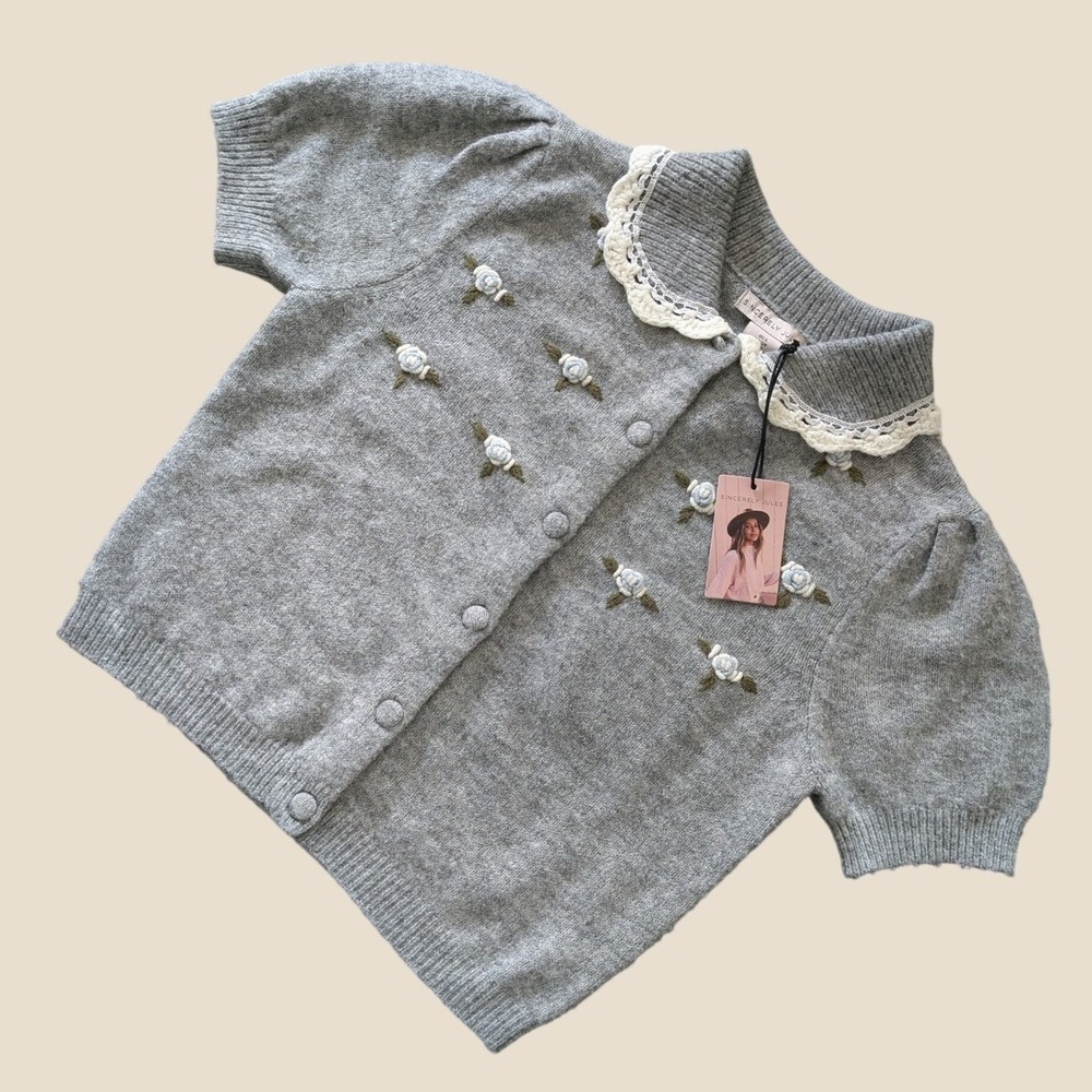 Sincerely Jules Floral Embroidered Lace Collar Short Sleeve Cardigan Grey Small